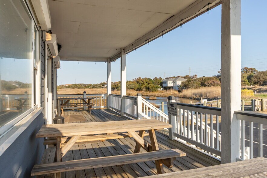 More Photos Of 49252 NC 12, Buxton Restaurant For Sale