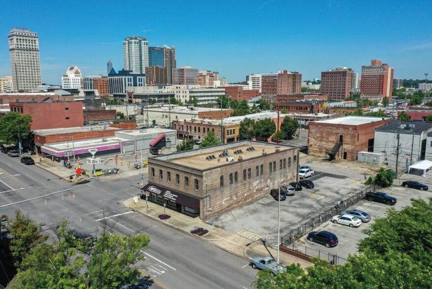 More Photos Of 2400 1st Ave N, Birmingham Storefront Retail Office For Lease
