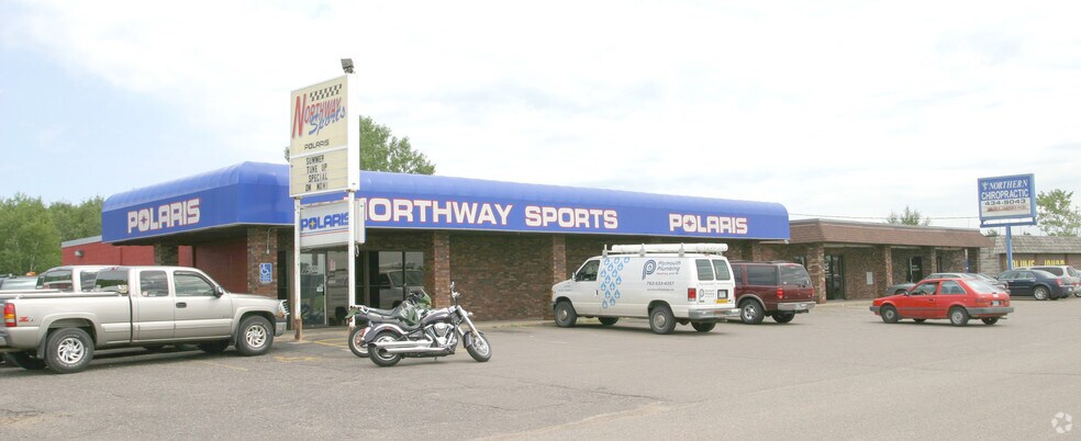 More Photos Of 18505-18511 NE Highway 65, East Bethel Freestanding For Sale