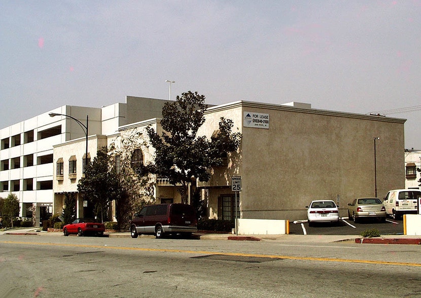 More Photos Of 353 E Angeleno Ave, Burbank Medical For Lease