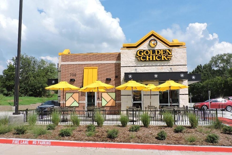 More Photos Of 708 N Industrial Blvd, Euless Fast Food For Sale