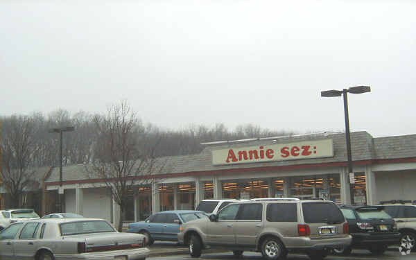 More Photos Of 570-600 Piermont Rd, Closter Fast Food For Lease