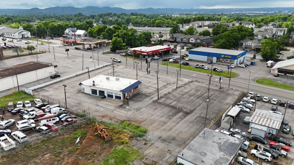 More Photos Of 6005 Charlotte Pike, Nashville Land For Lease