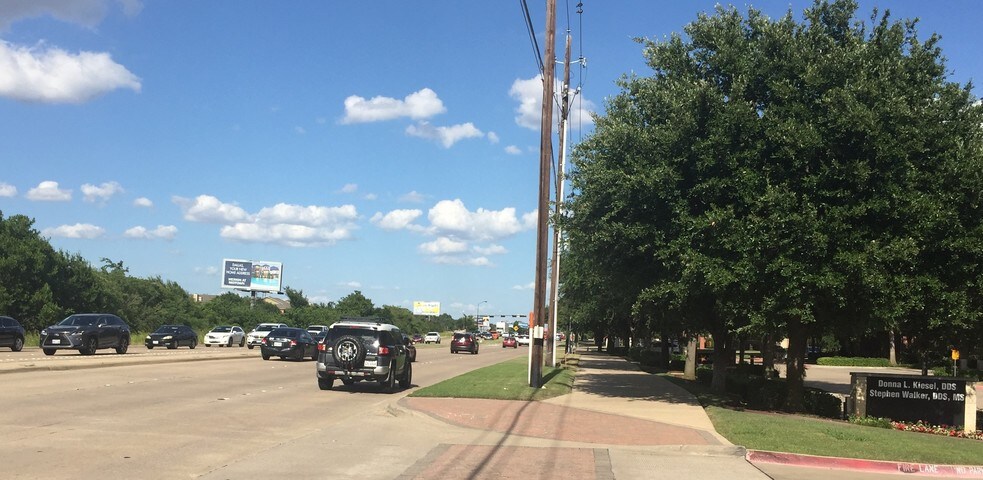 More Photos Of 1707 E Beltline Rd, Coppell Medical For Sale