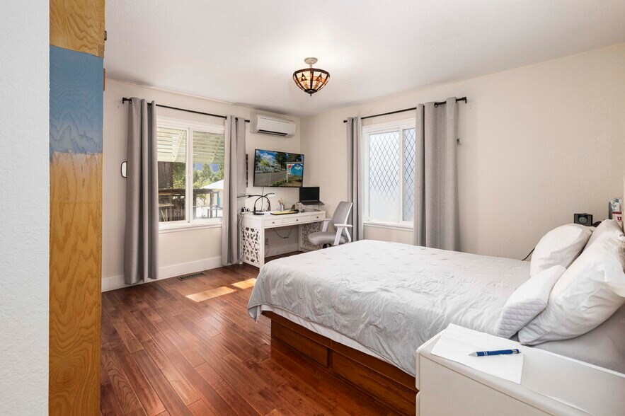 More Photos Of 18248 Redwood Hwy, Selma Apartments For Sale