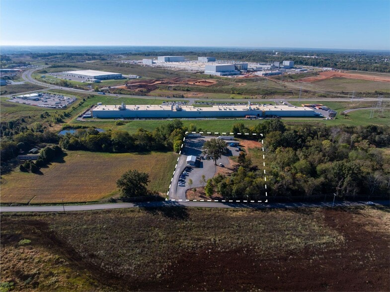 Primary Photo Of , Clarksville Land For Sale
