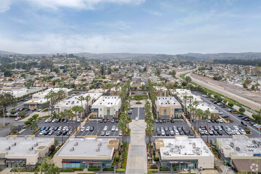 More Photos Of 14738 Pipeline Ave, Chino Hills Office For Lease