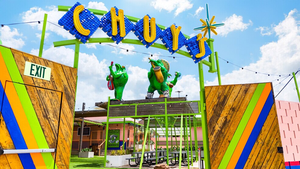 More Photos Of 1520 Greenville Ave, Dallas Restaurant For Sale