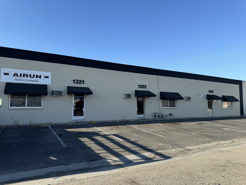 Primary Photo Of 1221-1225 E Ash Ave, Fullerton Warehouse For Sale