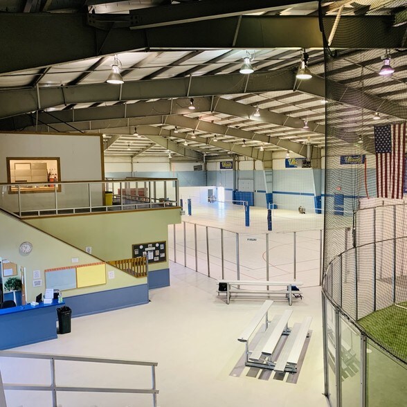 More Photos Of 10850 W Laraway Rd, Frankfort General Retail For Lease