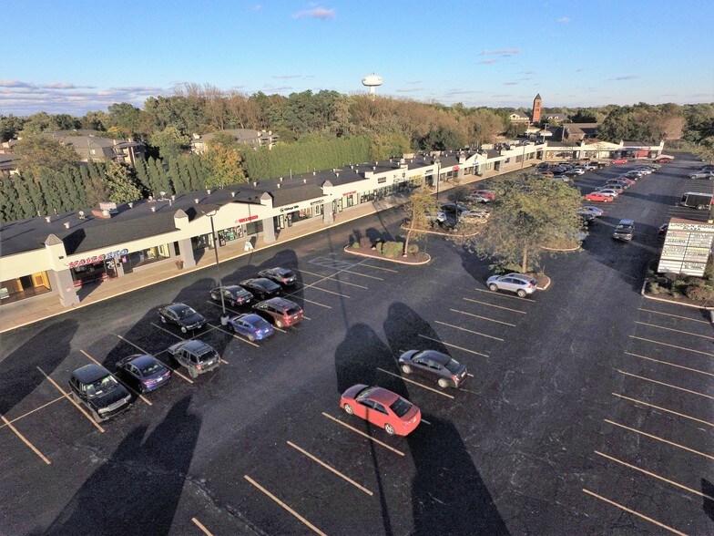 More Photos Of 142-318 W Lincoln Hwy, Schererville Freestanding For Lease