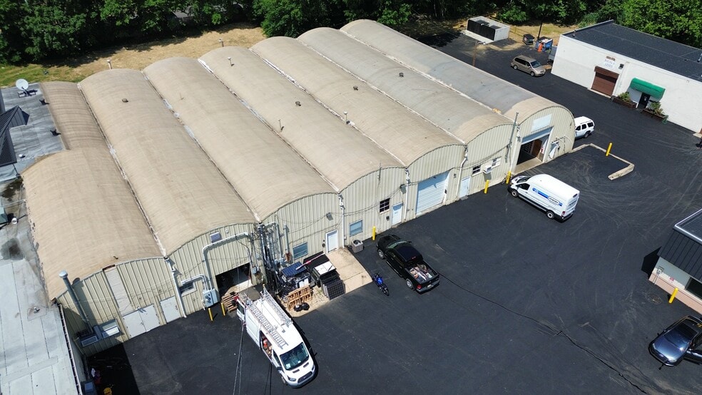 More Photos Of 179a South St, Freehold Unknown For Lease