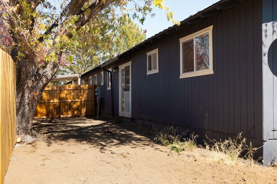 More Photos Of 61683 Daly Estates Dr, Bend Multifamily For Sale