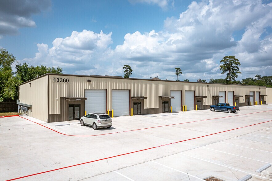 More Photos Of 13310-13380 Telge Rd, Cypress Unknown For Lease