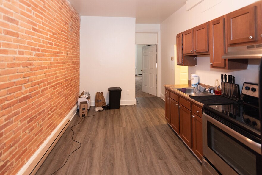 More Photos Of 50 W Biddle St, Baltimore Apartments For Sale