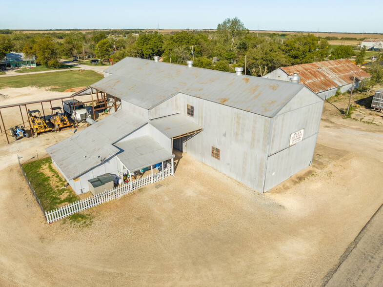 Primary Photo Of 200 S Wall St, Itasca Warehouse For Sale