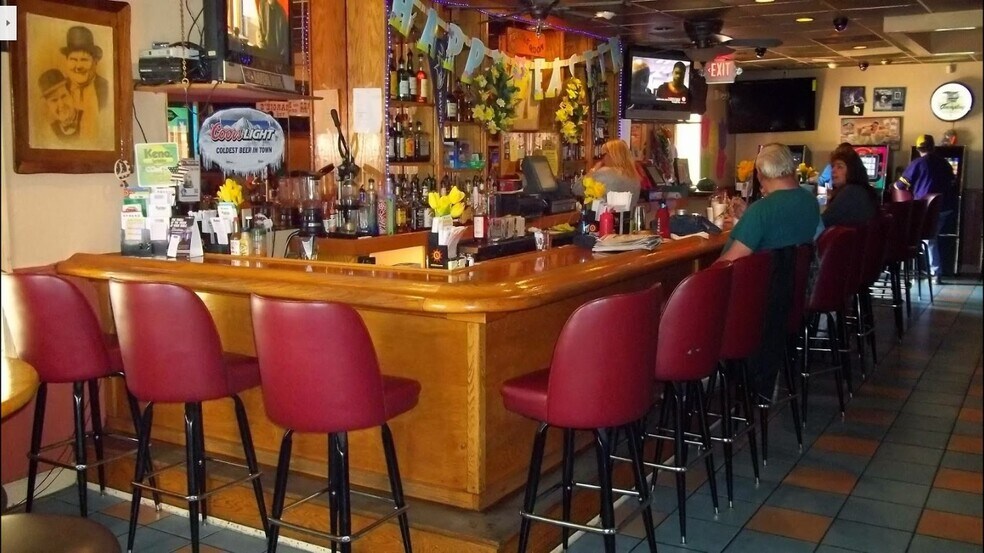 More Photos Of 3605 Fairhaven Ave, Baltimore Restaurant For Sale