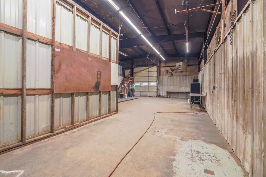 More Photos Of 1257 N 4th St, Laramie Industrial For Sale