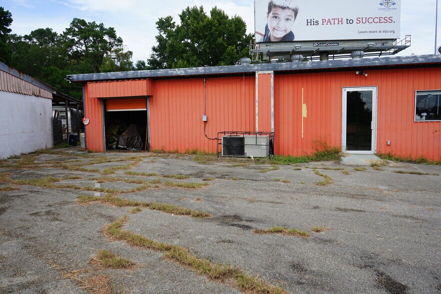 More Photos Of 20 Flys St, Shepherd Freestanding For Sale