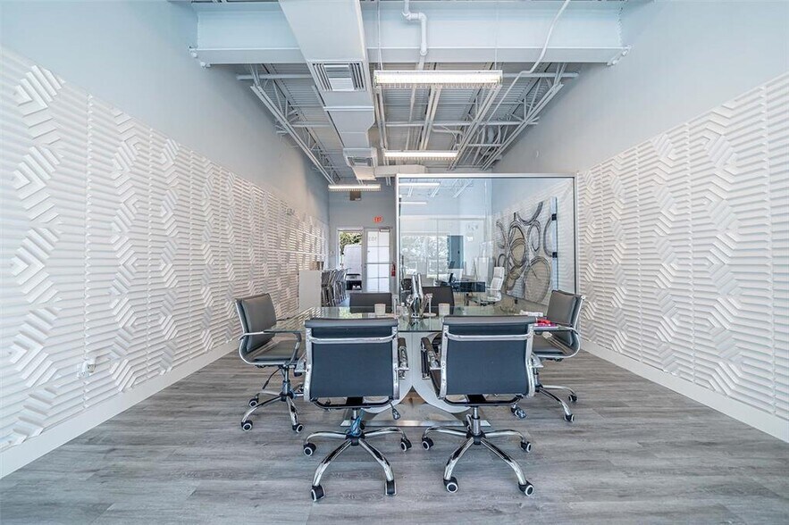 More Photos Of 2201 Palm Ave, Miramar Storefront Retail Office For Lease