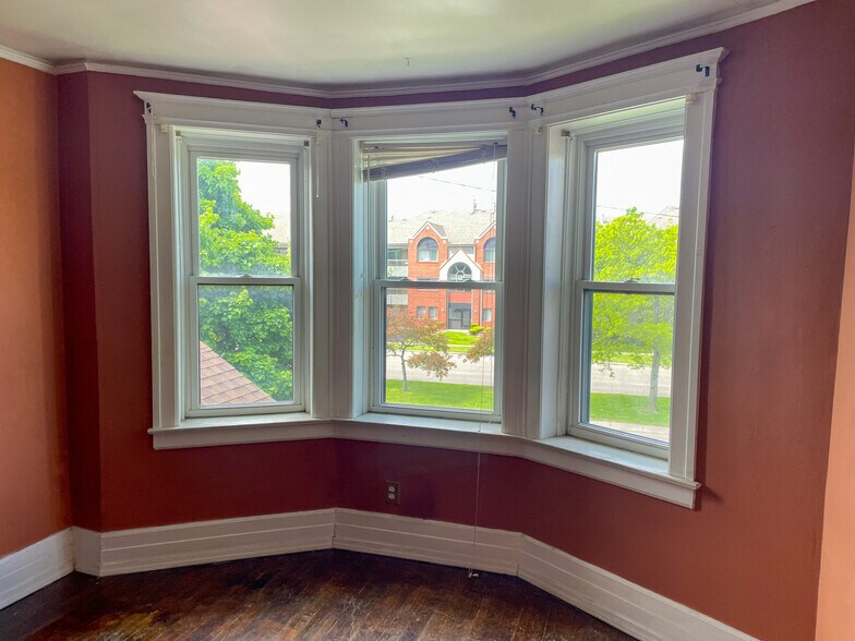 More Photos Of 4742-4754 Anthony Wayne Dr, Detroit Apartments For Sale