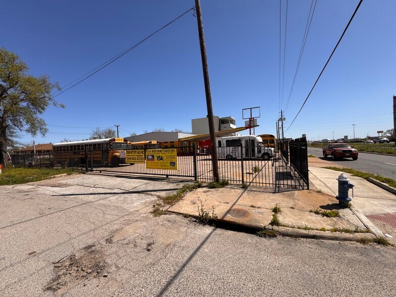 More Photos Of 12903 East Fwy, Houston General Retail For Sale