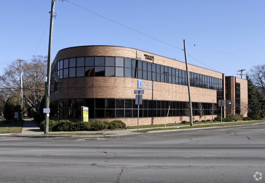 Primary Photo Of 28000 Woodward Ave, Royal Oak Office For Sale