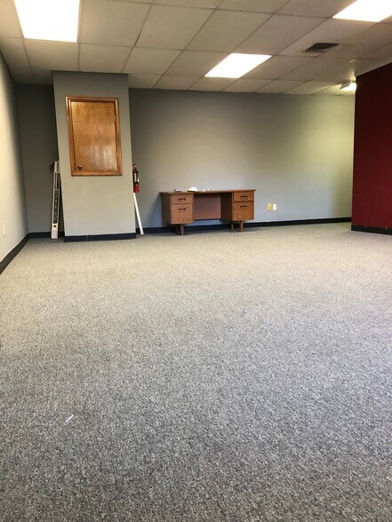 More Photos Of 2273 Barataria Blvd, Marrero Loft Creative Space For Lease