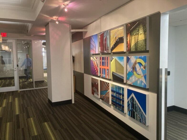 More Photos Of 16-24 N Meridian St, Indianapolis Office For Lease
