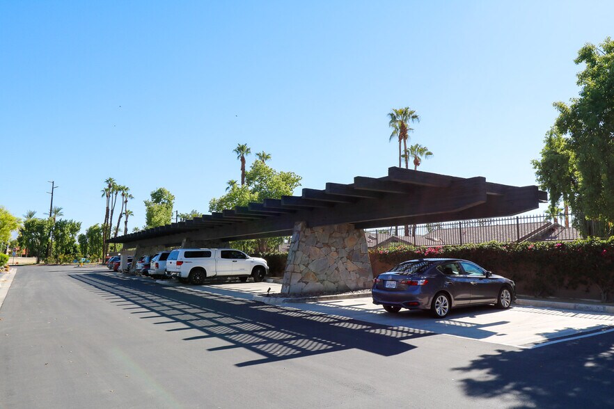 More Photos Of 40004 Cook St, Palm Desert Medical For Lease