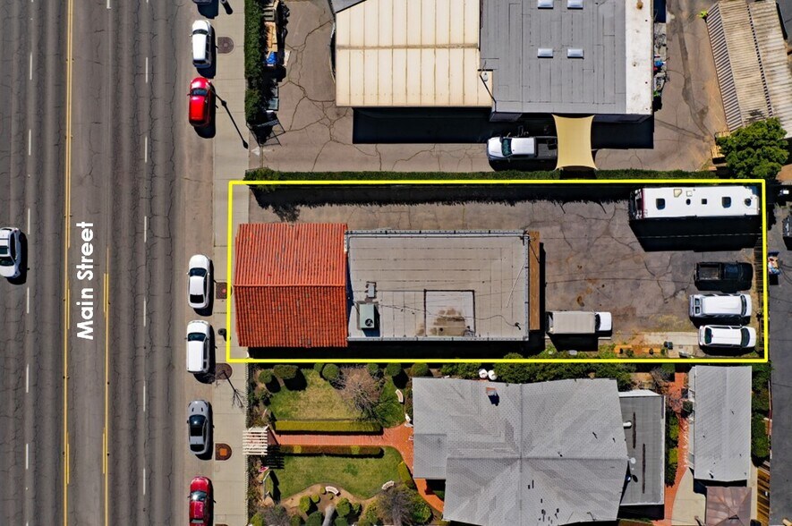 More Photos Of 751 Main St, Ramona Freestanding For Sale