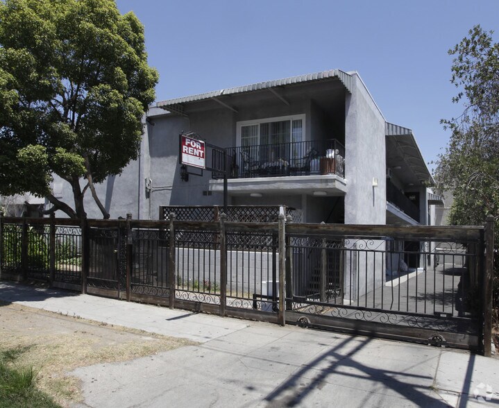 More Photos Of 6820 Ben Ave, North Hollywood Apartments For Sale