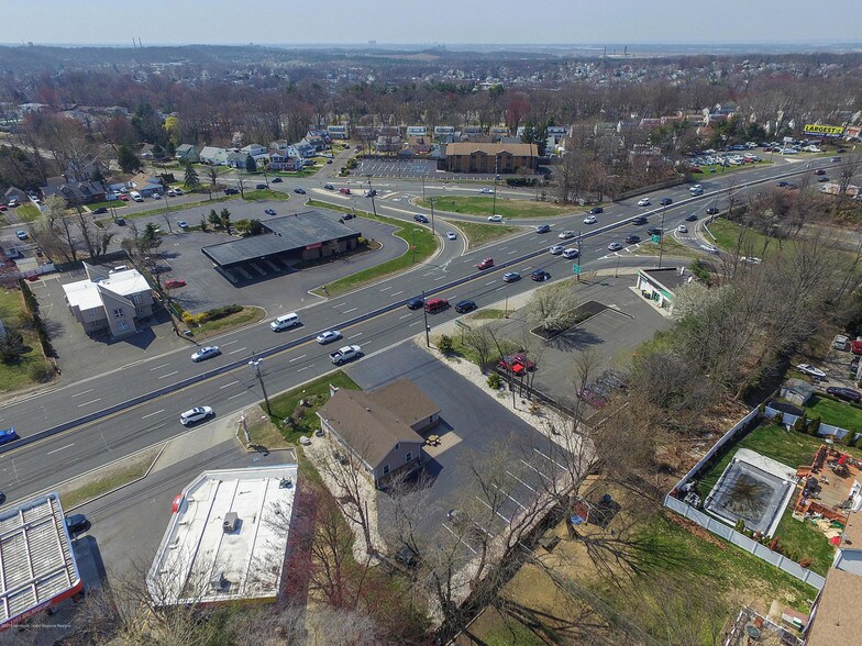 More Photos Of 937 US Highway 9, Sayreville Freestanding For Sale