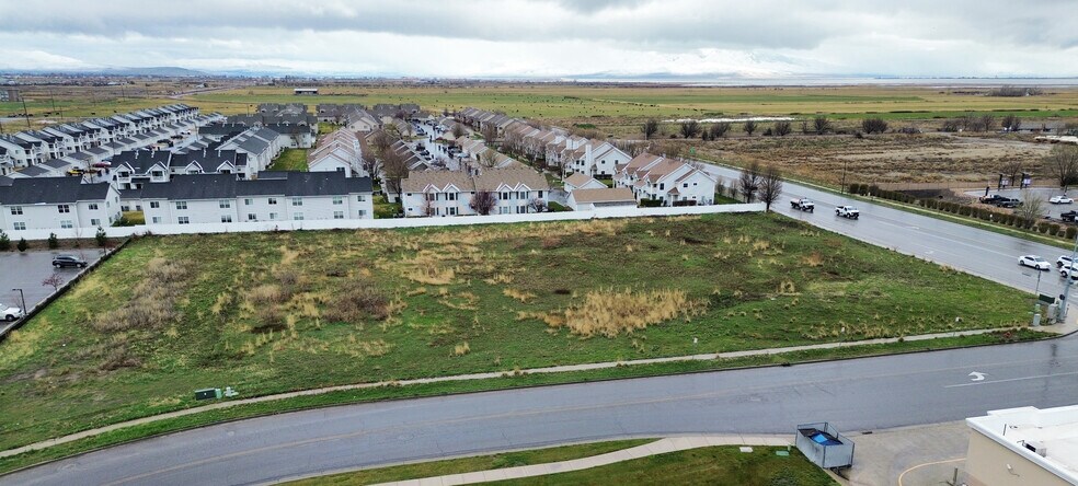 More Photos Of 434 S Frontage Rd., Springville Land For Lease