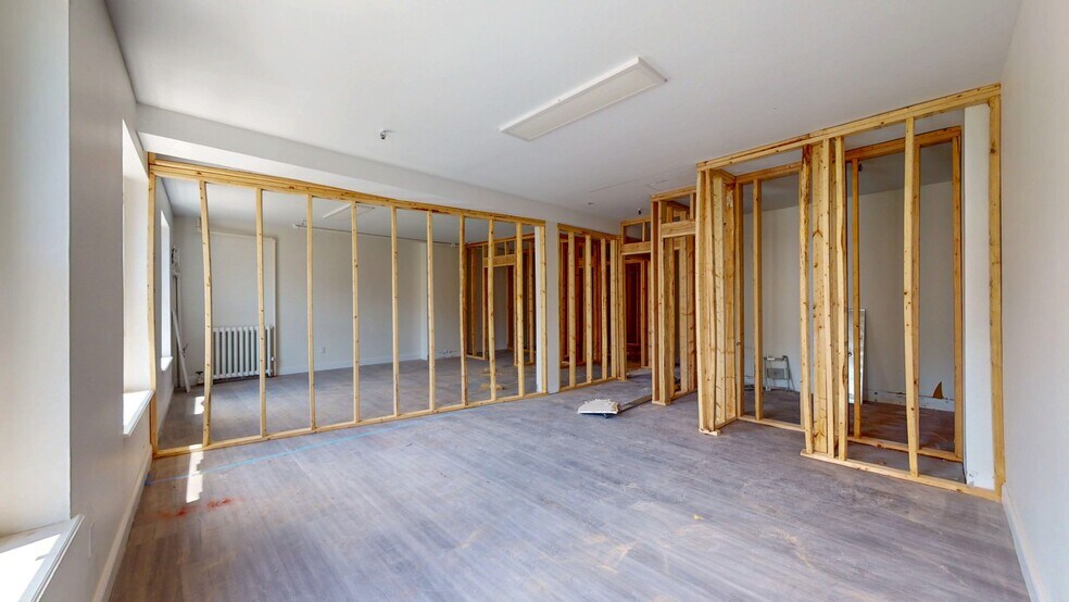More Photos Of 158 Grand St, Waterbury Office For Sale