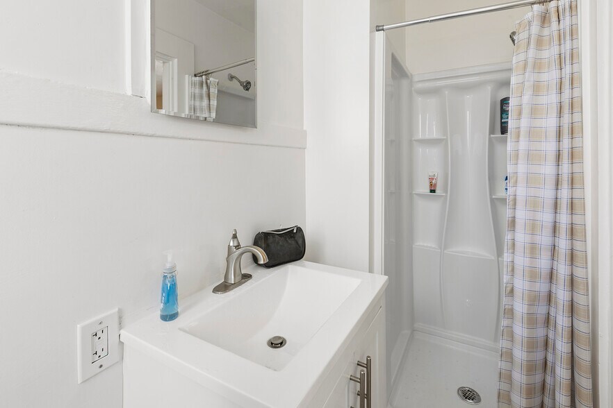 More Photos Of 20 Joice St, San Francisco Apartments For Sale