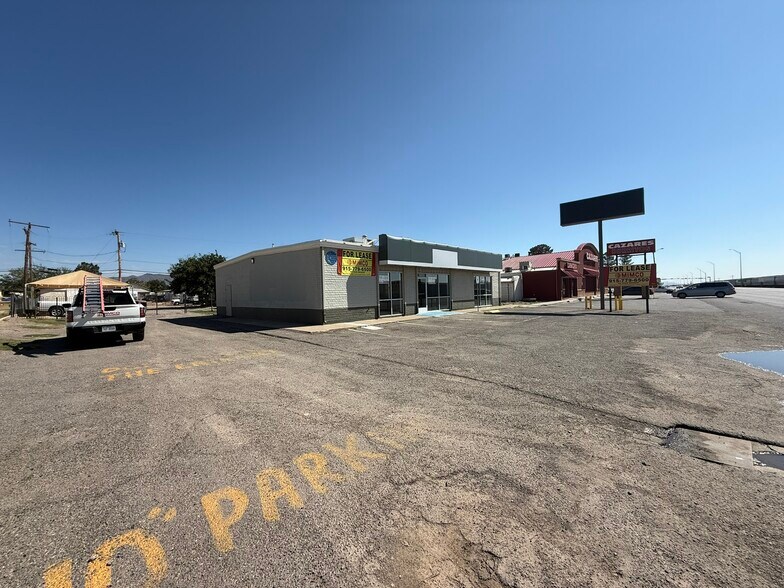 More Photos Of 709 S Main St, Anthony Freestanding For Sale