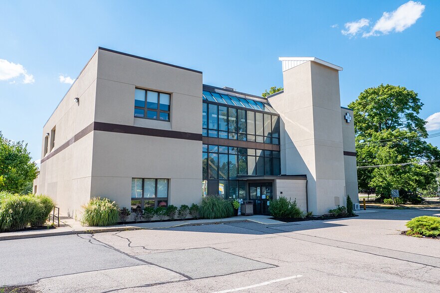 More Photos Of 312 Bedford St, Whitman Medical For Sale