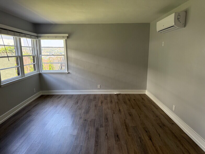 More Photos Of 1311-1315 N Allesandro St, Los Angeles Apartments For Sale