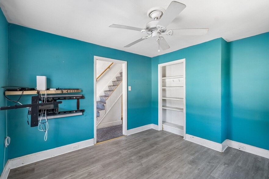 More Photos Of 918 E Willow Grove Ave, Wyndmoor Storefront Retail Residential For Sale