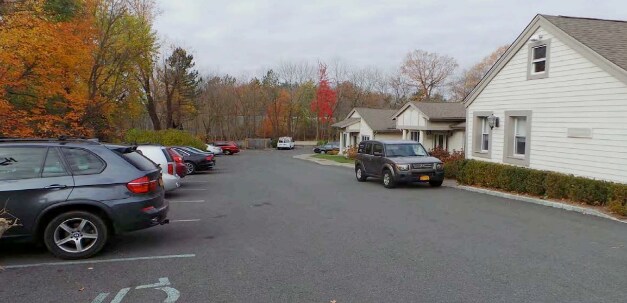 More Photos Of 1 Hunter Ave, Armonk Medical For Lease