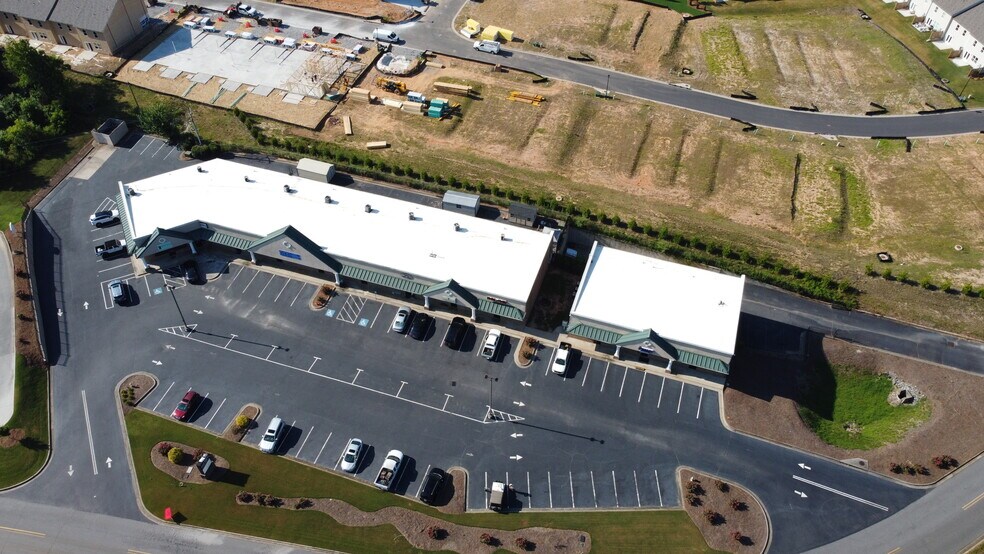 More Photos Of , Dawsonville General Retail For Sale