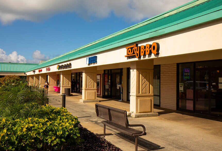 More Photos Of 46-047 Kamehameha Hwy, Kāneohe Unknown For Lease