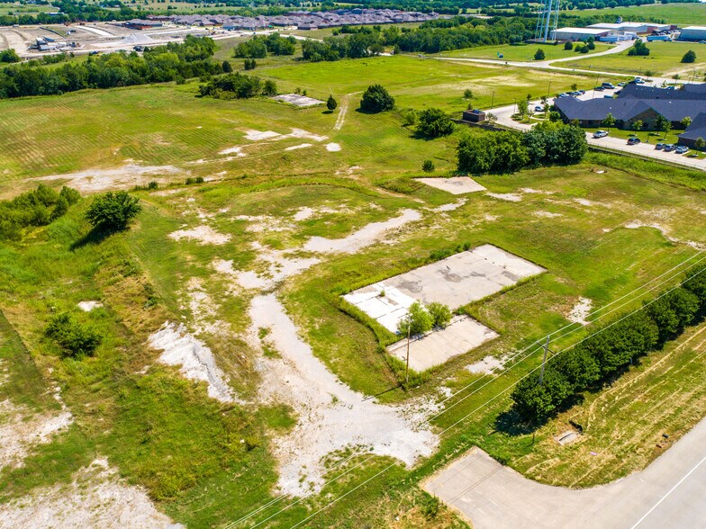 More Photos Of 2144 W Audie Murphy Pky, Farmersville Land For Lease