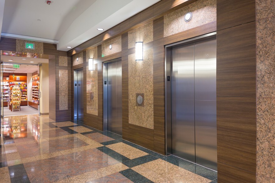 More Photos Of 990 Hammond Dr NE, Atlanta Unknown For Lease