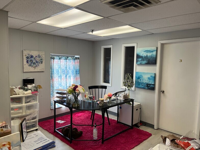 More Photos Of 3527 Harlem Rd, Buffalo Office For Sale