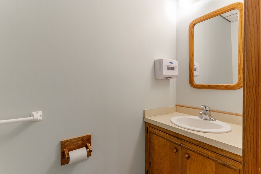 More Photos Of 2816 Veach Rd, Owensboro Medical For Sale