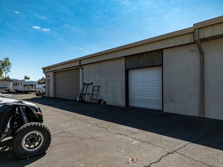 More Photos Of 3057 N Norfolk, Mesa Warehouse For Sale