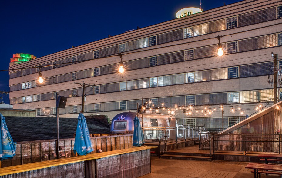 More Photos Of 1401 New York Ave NE, Washington Apartments For Lease