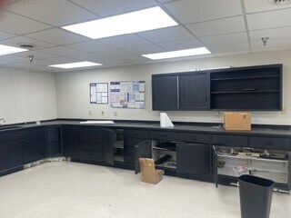 More Photos Of 1521 Cleveland Ave, Roanoke Warehouse For Lease